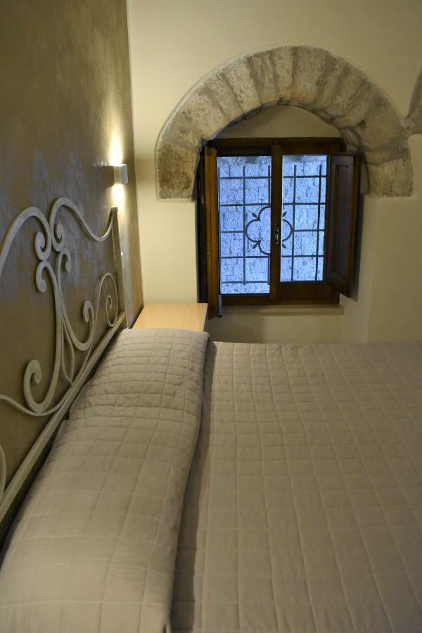 Camere Santa Chiara Assisi Eksteriør bilde